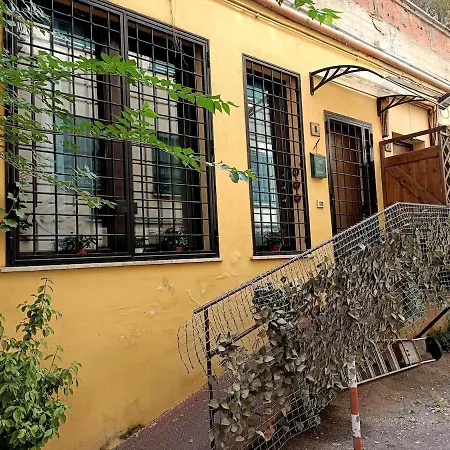 アパート Indipendente Vaticano-monteverde-gianicolense- Trastevere ローマ